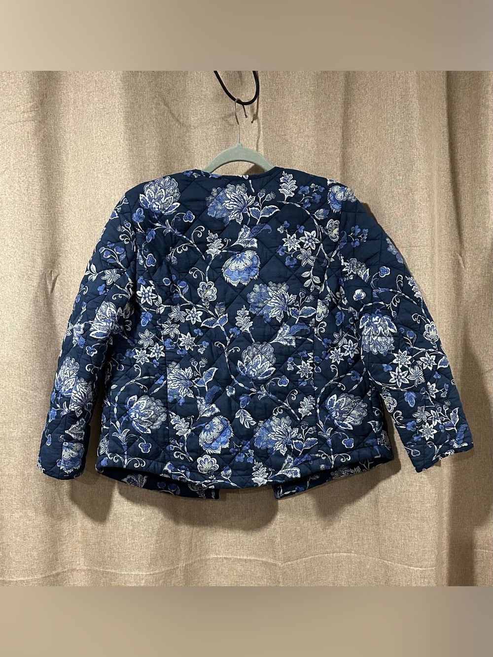 Quilted Floral Jacket Snap Front w/ Pockets Sz M Talbots Cottagecore Grannycore - Picture 4 of 8